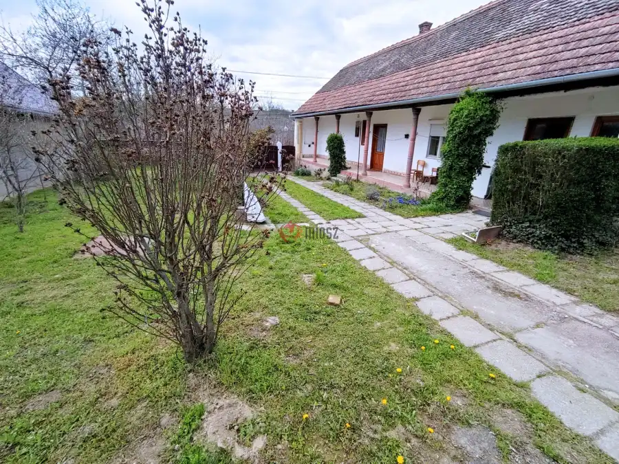 eladó családi ház, Dunaszekcső