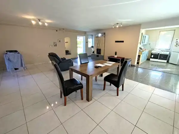 Eladó családi ház, Mohács 4 szoba 137 m² 32 M Ft