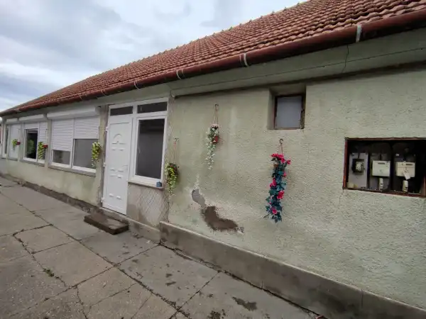 Eladó családi ház, Mohács 3 szoba 73 m² 18 M Ft