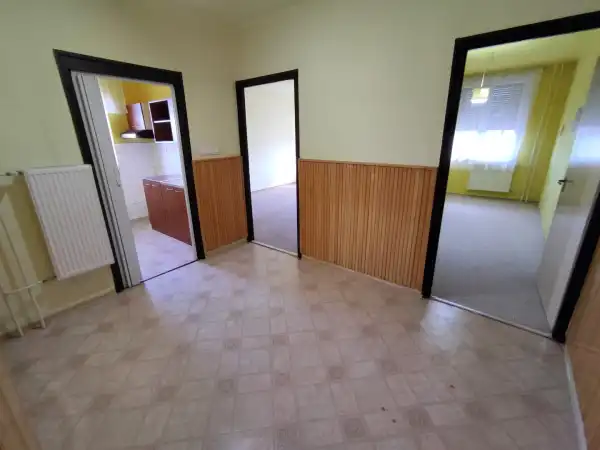 Eladó téglalakás, Mohács 3 szoba 66 m² 24 M Ft